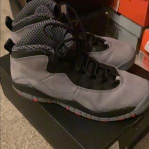 Jordan retro 10. Grade school 7.